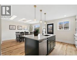 Kitchen - 168 Hampson Crescent, Rockwood, ON N0B2K0 Photo 11
