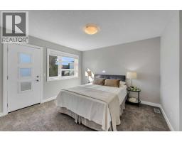 328 Midtown Gate Sw, Airdrie, AB T4B4C9 Photo 24