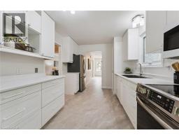 72 Glen Avon Crescent, Kitchener, ON N2N1C3 Photo 13