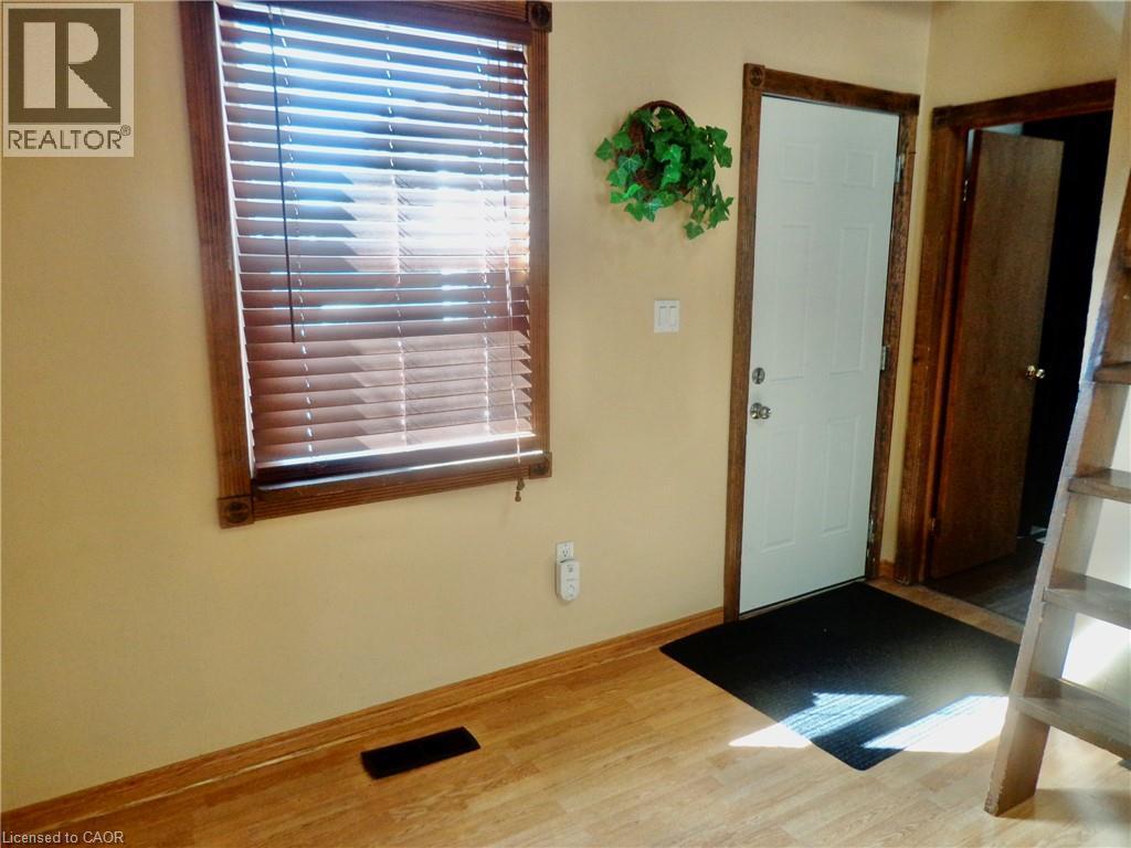 57 HARRISON Avenue, Hamilton — photo 3