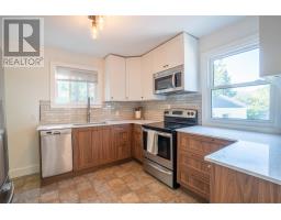 35 Bellevue Ave, Sault Ste  Marie, ON P6B2V9 Photo 12