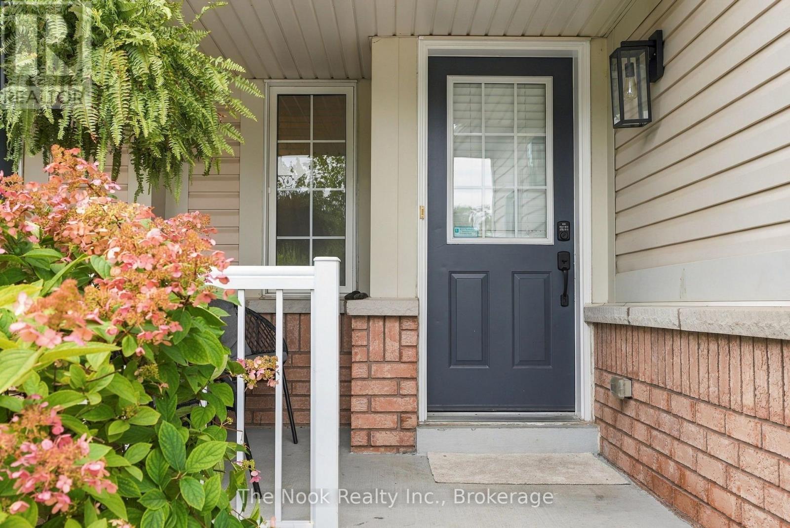 16 ANNISSON COURT - 2