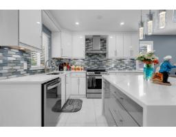 7869 143a Street, Surrey, BC V3W9W5 Photo 8