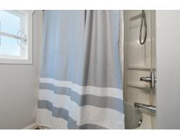 411 Emerald Avenue, Harrison Hot Springs, Harrison Hot Springs, BC V0M1K0 Photo 25