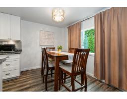 411 Emerald Avenue, Harrison Hot Springs, Harrison Hot Springs, BC V0M1K0 Photo 12
