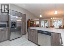61 7586 Tetayut Rd, Central Saanich, BC V8M0B4 Photo 13