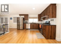 Foyer - 250257 Conrich Road, Rural Rocky View County, AB T1Z0C3 Photo 15