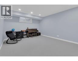 4616 82 Street Nw, Calgary, AB T3B2P7 Photo 29