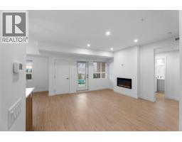 Living room - 1844 Qu'appelle Boulevard Unit# 203, Kamloops, BC V2E0E8 Photo 7