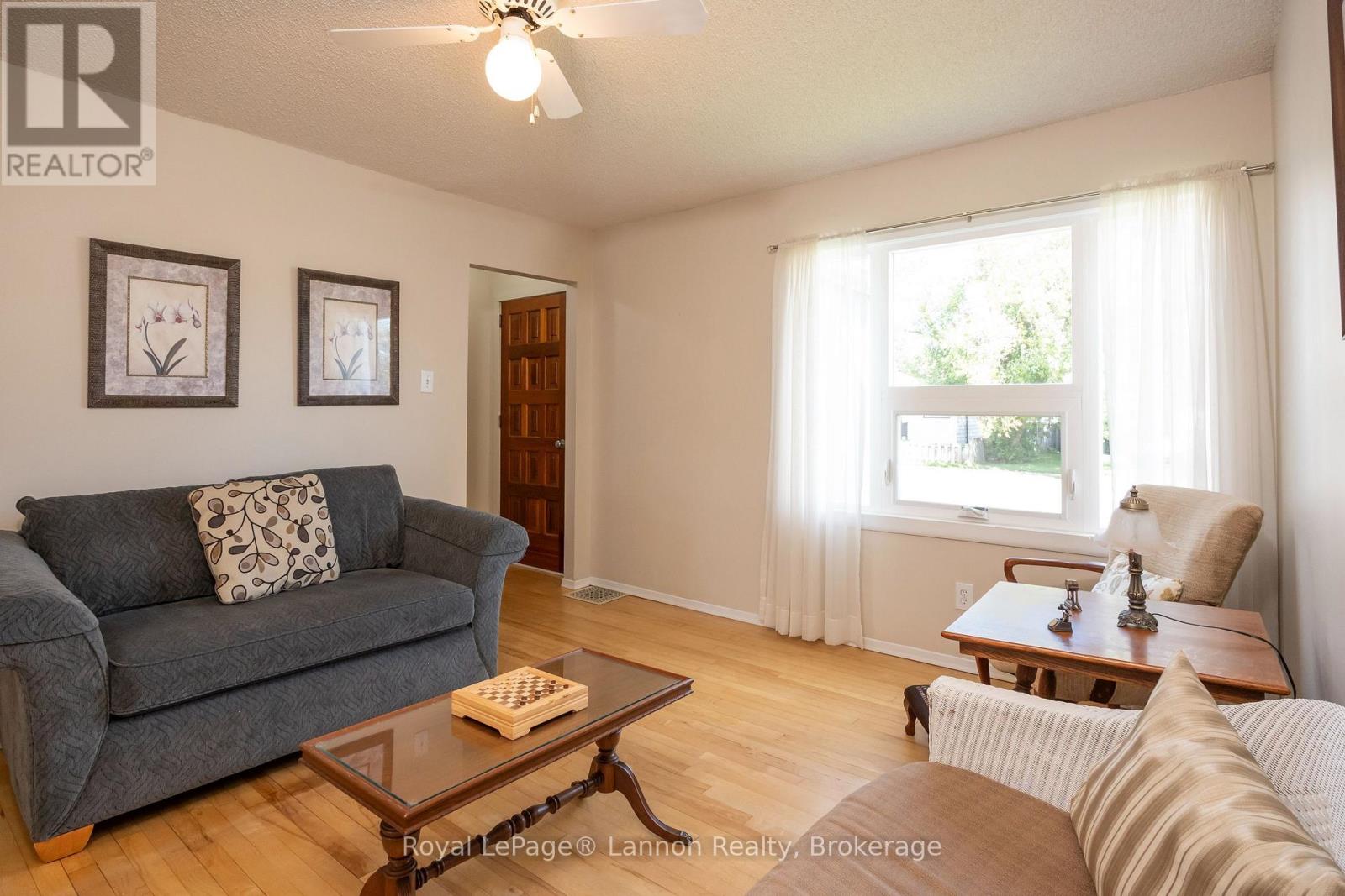 234 CHRISTINA STREET E - 10