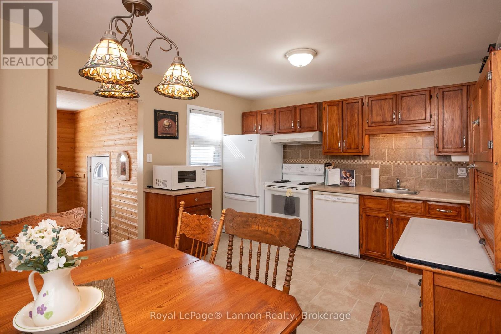 234 CHRISTINA STREET E - 15
