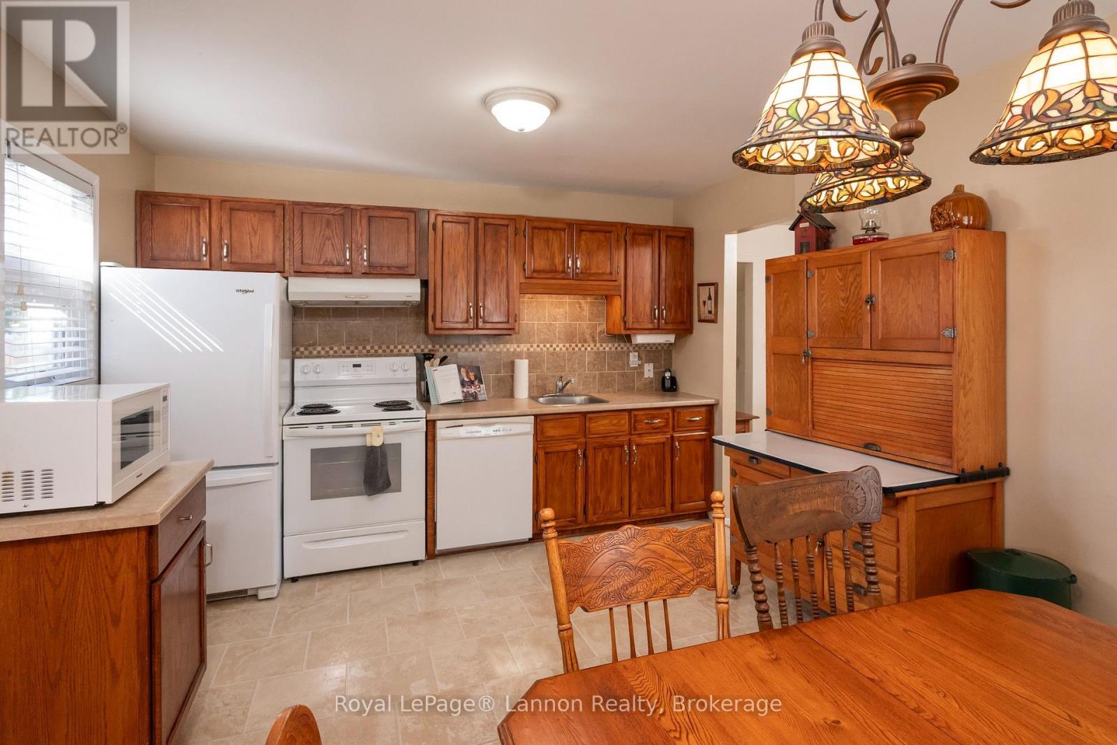 234 CHRISTINA STREET E - Image 18