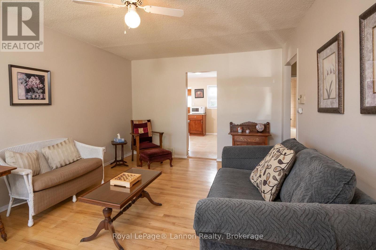 234 CHRISTINA STREET E - 7