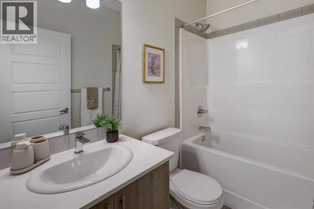 #113 155 Crimson Ridge Place NW - 17