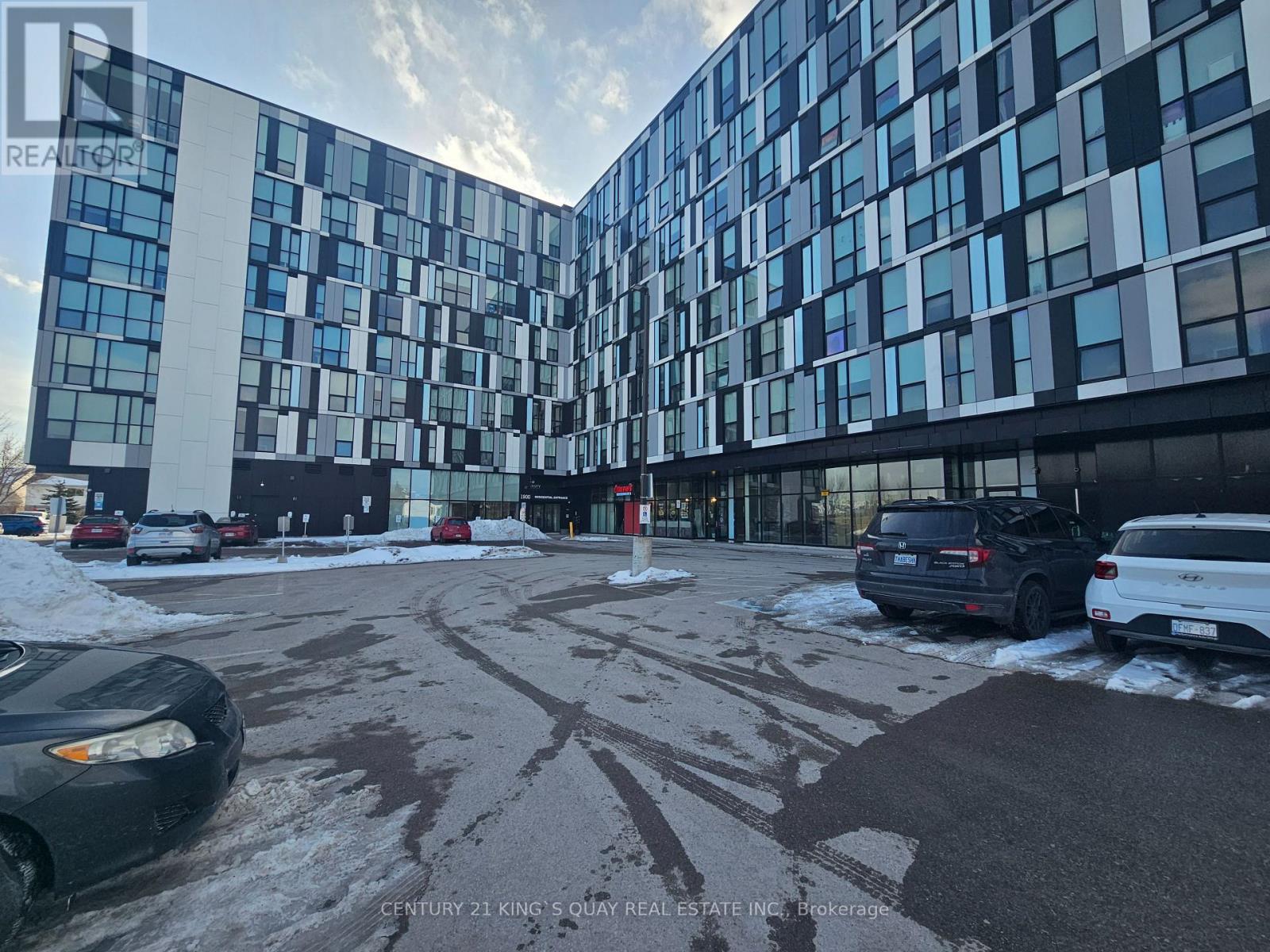 523- 1900 Simcoe Street North, Oshawa, ON