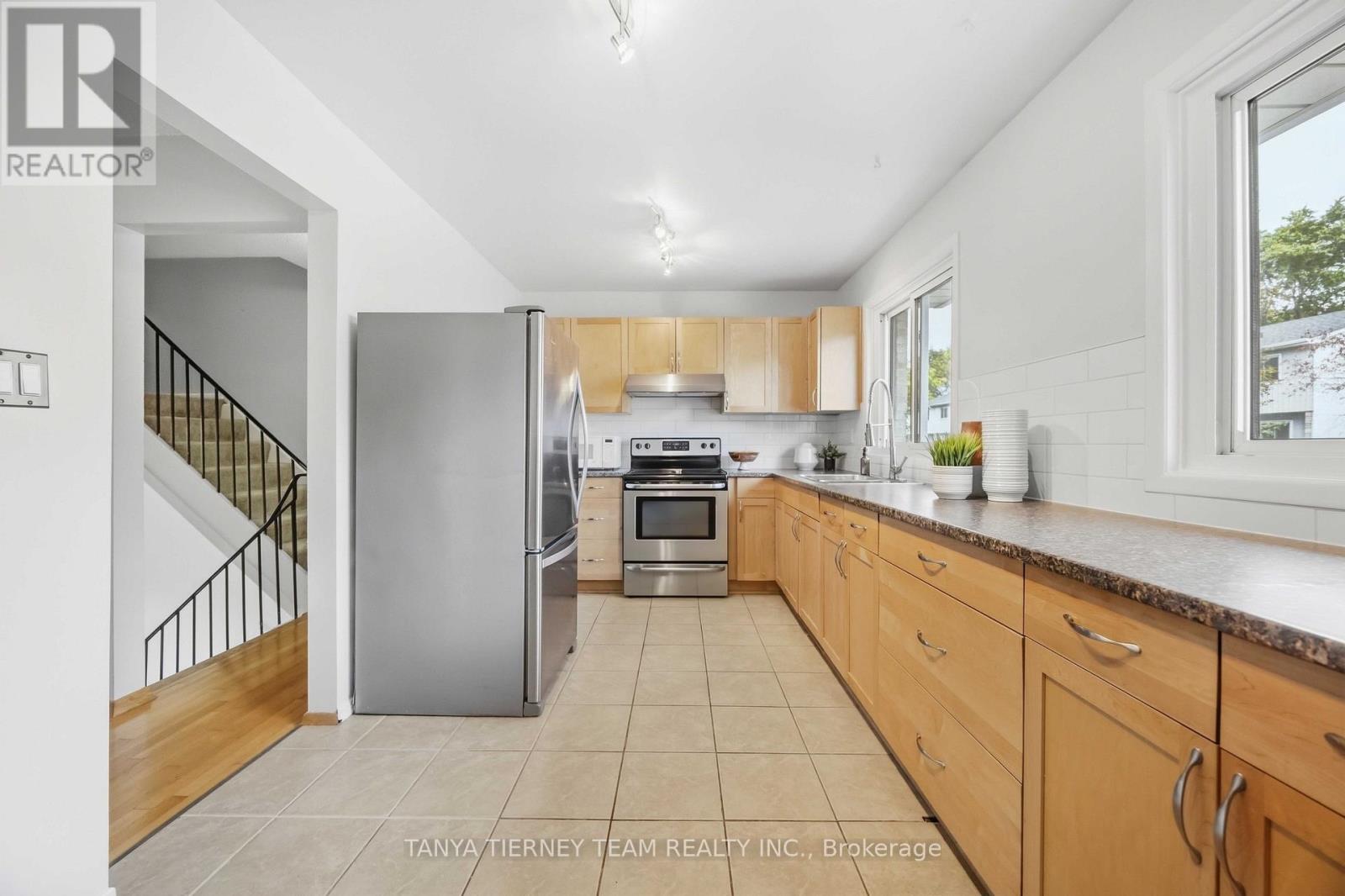 41- 1975 Rosefield Road, Pickering, ON photo 15