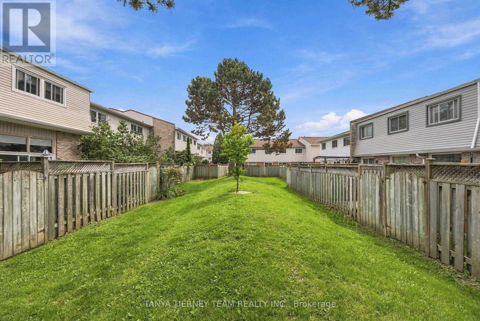 41- 1975 Rosefield Road, Pickering, ON photo 33