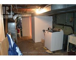 22 Inwood Avenue, Toronto, ON M4J3Y3 Photo 13