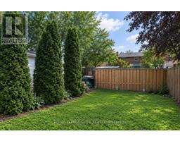 22 Inwood Avenue, Toronto, ON M4J3Y3 Photo 15