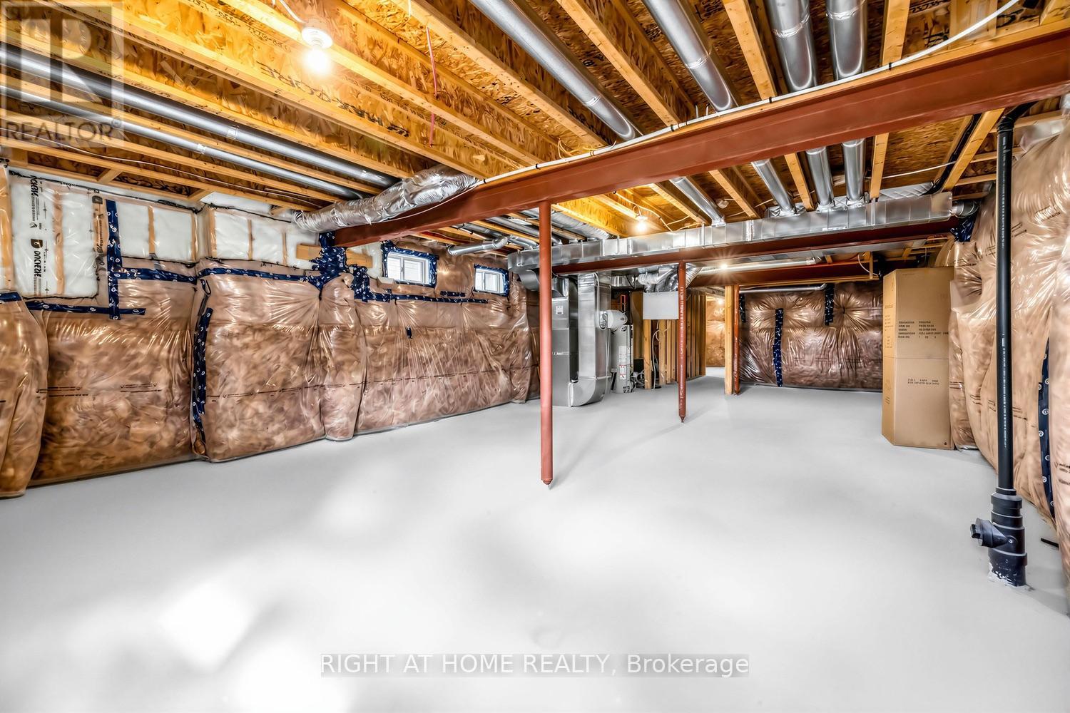 6 Gillivary Drive, Whitby, ON photo 33
