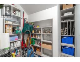 111 747 E 3rd Street, North Vancouver, BC V7L1G8 Photo 29