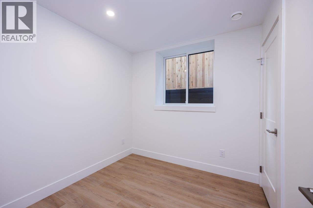 254 E 18TH STREET, North Vancouver
