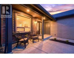 969 Mansfield Crescent, Port Coquitlam, BC V3B6H3 Photo 8