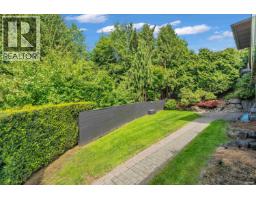 1108 Highland Place, West Vancouver, BC V7S2H5 Photo 38