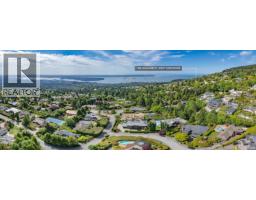 1108 Highland Place, West Vancouver, BC V7S2H5 Photo 40