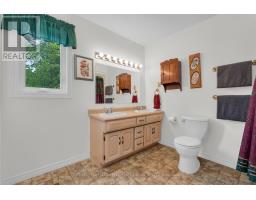 7533 County Road 10, Essa, ON L3W0T7 Photo 14