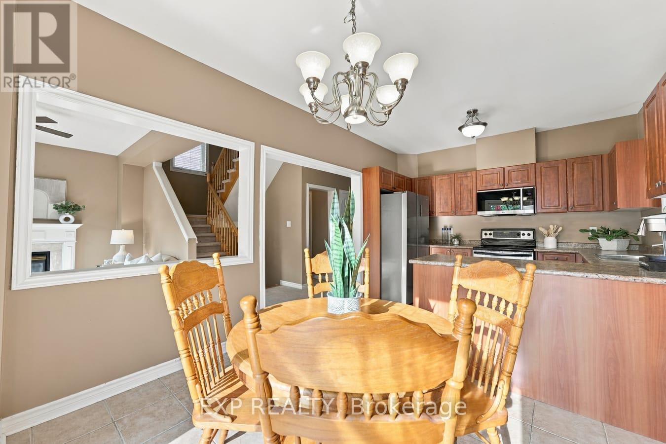 36 SALTZBURG CRESCENT - Image 17