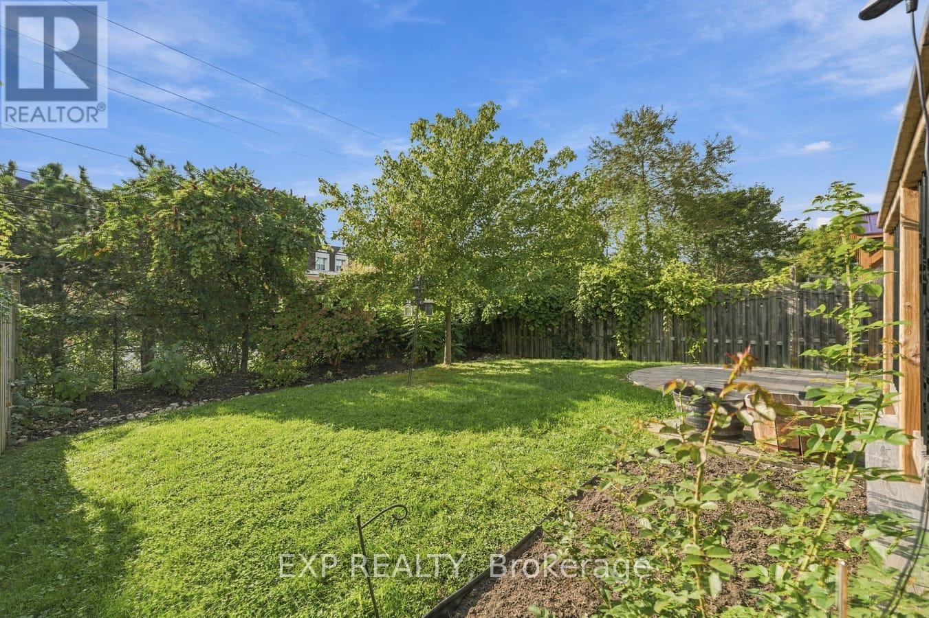 36 SALTZBURG CRESCENT - Image 36
