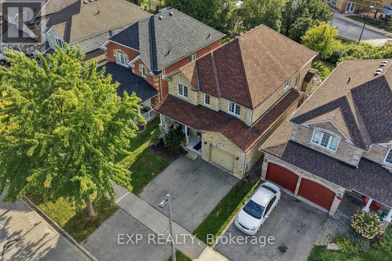 36 SALTZBURG CRESCENT - Image 39