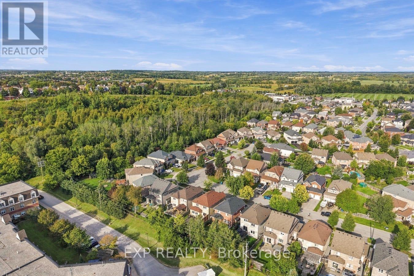 36 SALTZBURG CRESCENT - Image 43