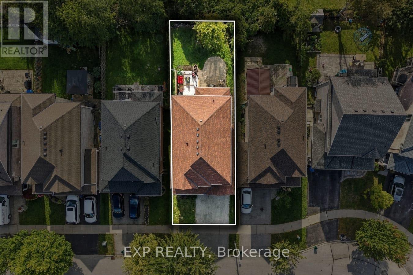 36 SALTZBURG CRESCENT - 46