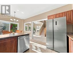 36 Saltzburg Crescent, Georgina, ON L4P4H3 Photo 12