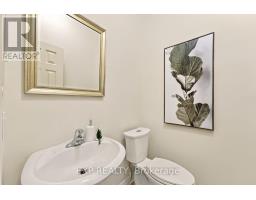 36 Saltzburg Crescent, Georgina, ON L4P4H3 Photo 20