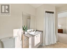 36 Saltzburg Crescent, Georgina, ON L4P4H3 Photo 25