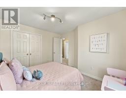 36 Saltzburg Crescent, Georgina, ON L4P4H3 Photo 32