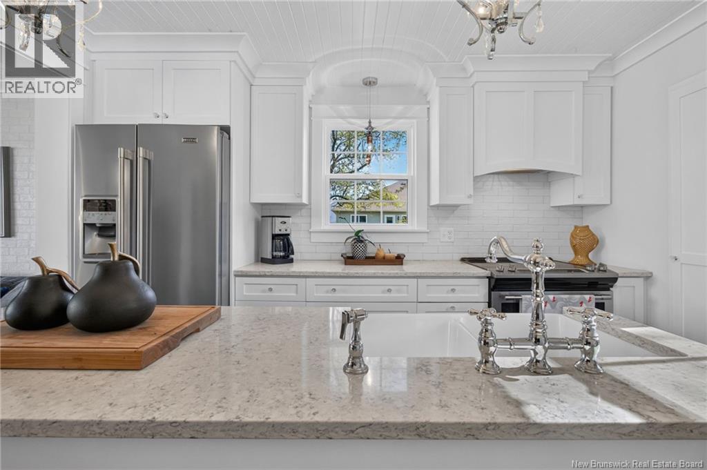 4482 Rue Principale Street - Image 17