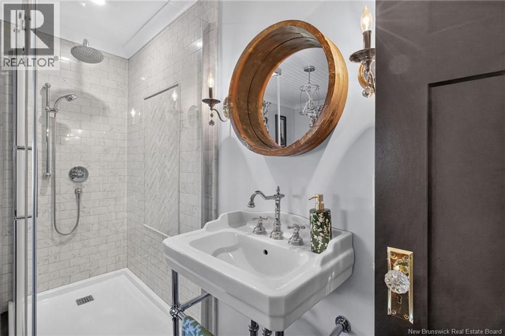 4482 Rue Principale Street - 25