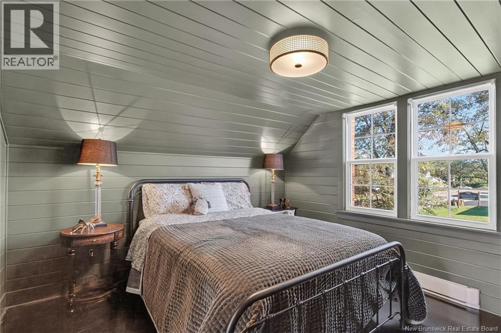 4482 Rue Principale Street - Image 38