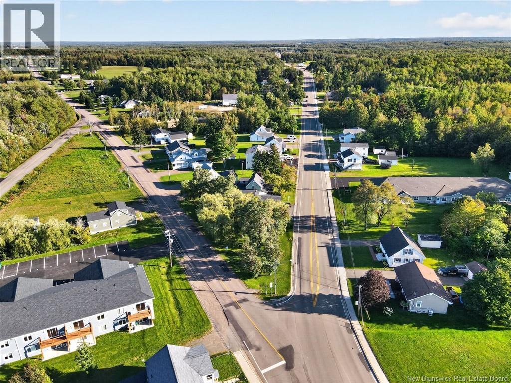4482 Rue Principale Street - 41