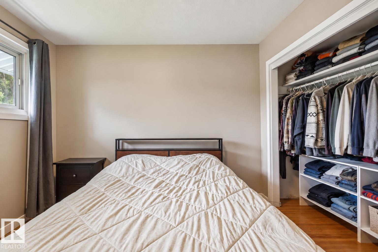 16522 104 AV NW - 16