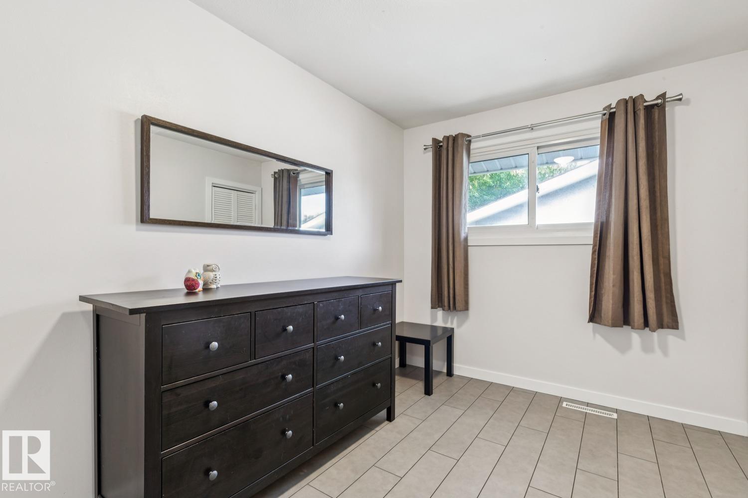 16522 104 AV NW - Image 18