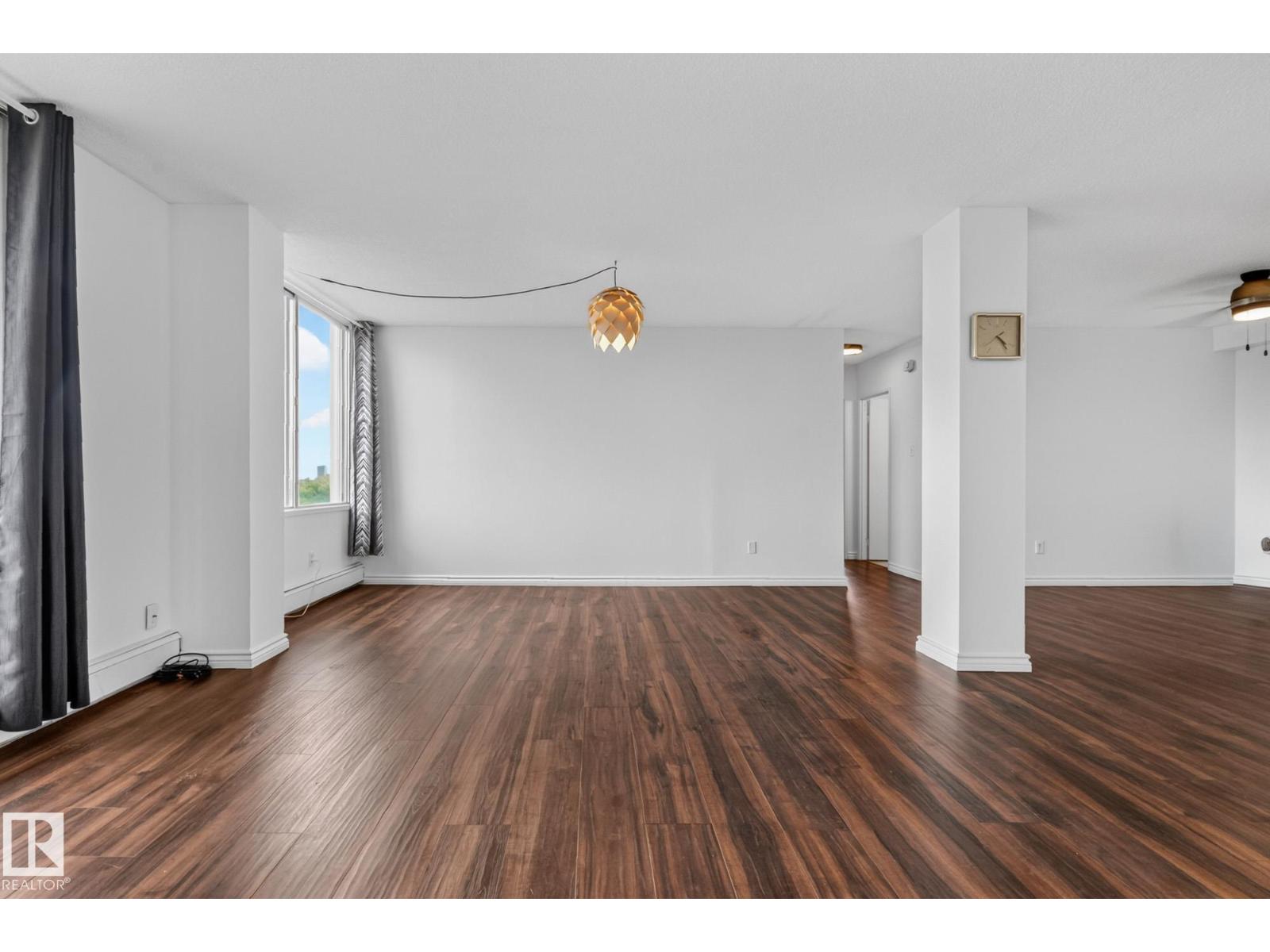 #704 11007 83 AV NW - 15
