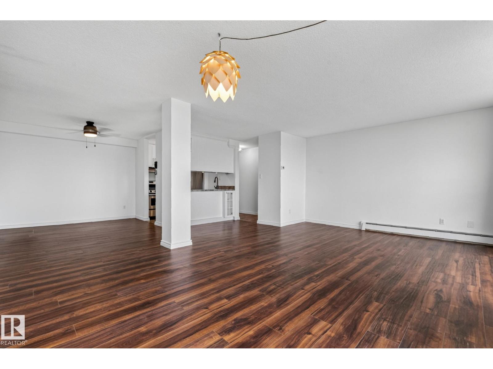 #704 11007 83 AV NW - Image 17