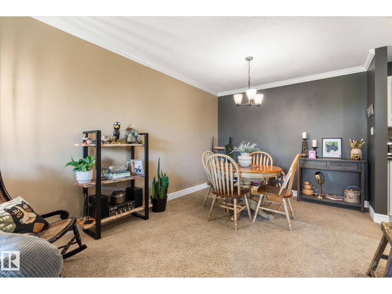 11230 18 AV NW - 16