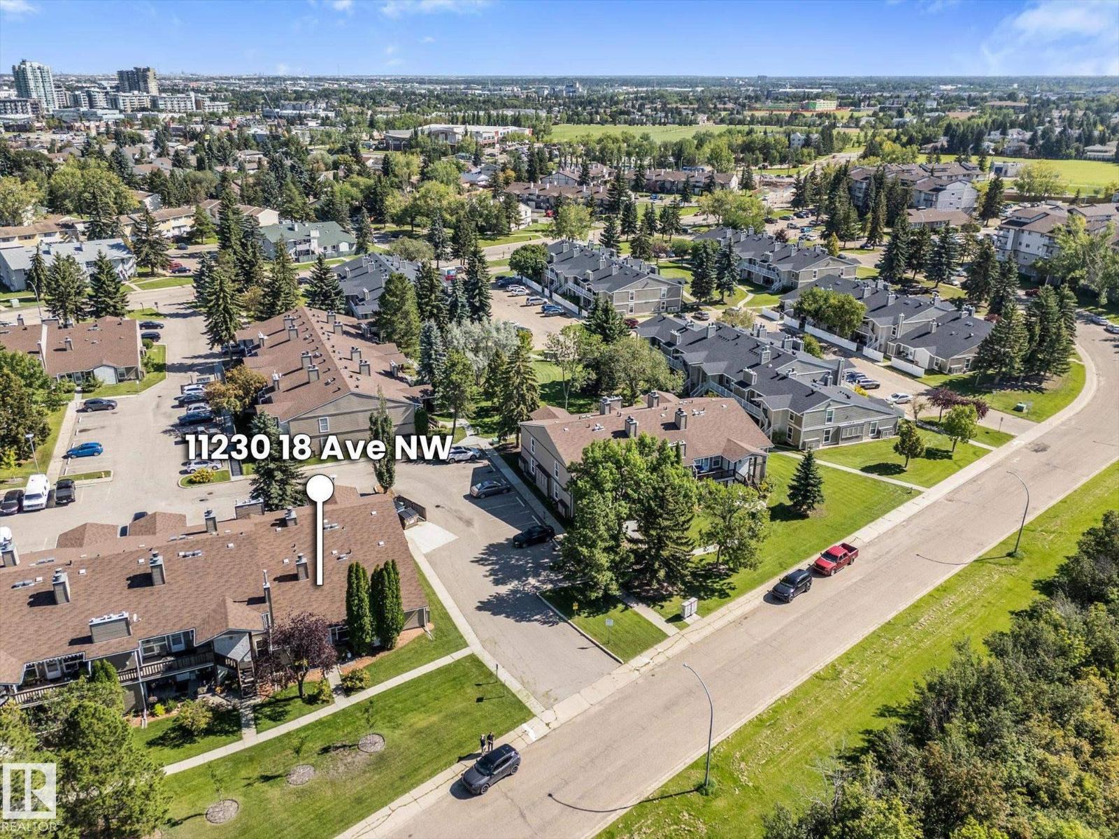 11230 18 Av NW, Skyrattler — photo 7 of 30