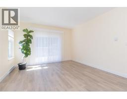 7968 Polo Park Cres, Central Saanich, BC V8M2J4 Photo 27